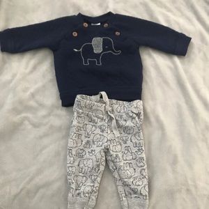 Newborn two piece set